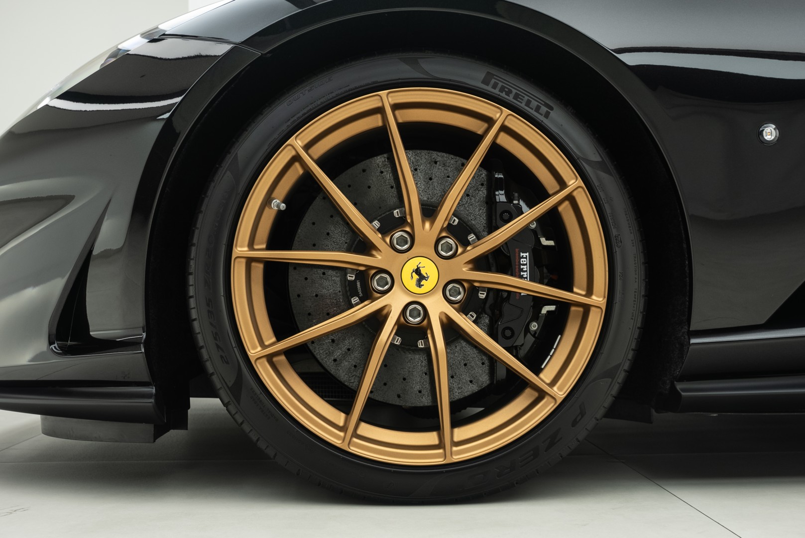 2O21 FERRARI 812 SUPERFAST TAILOR MADE WITH DEALER SERVICE CONTRACT